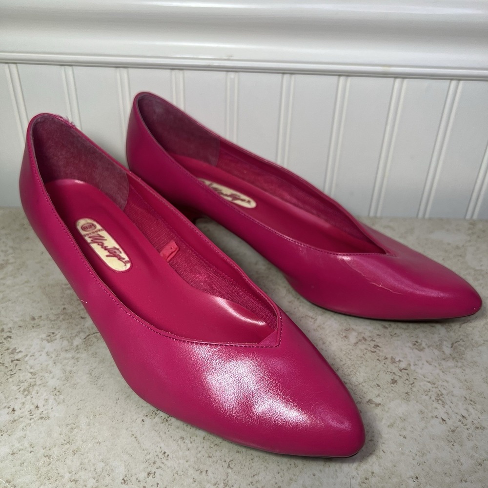 Vintage Upstage Hot Pink Natural Flex Kitten Heels Pointed V-Neck Pumps Size 8.5